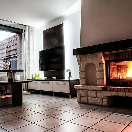 12 Apartment *